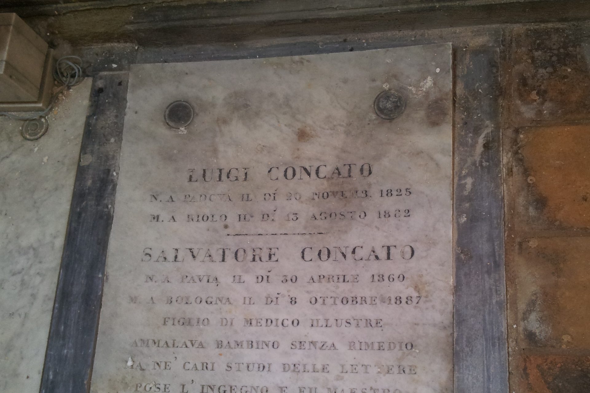 Luigi%20Concato%27s%20tomb%2C%20Certosa%20Cemetery%2C%20Bologna%20-%2003.jpg